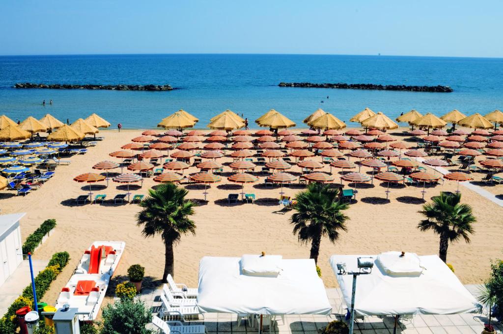 albergo punta de lest hotel con spiaggia privata francavilla al mare sul mare