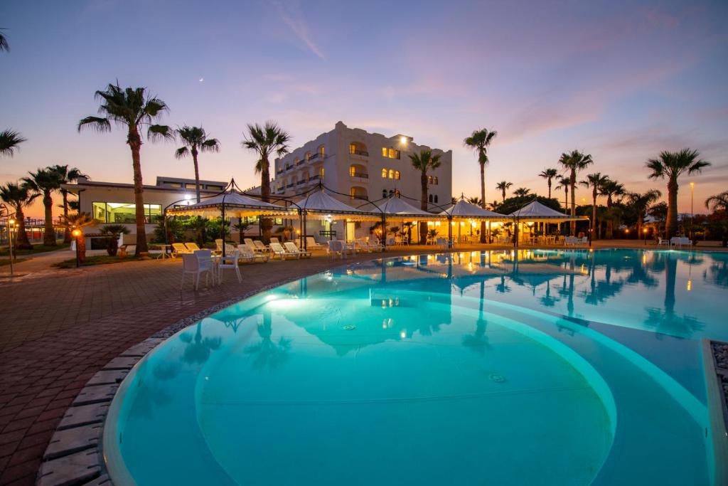 hotel baia doro con spiaggia privata licata sicilia sul mare