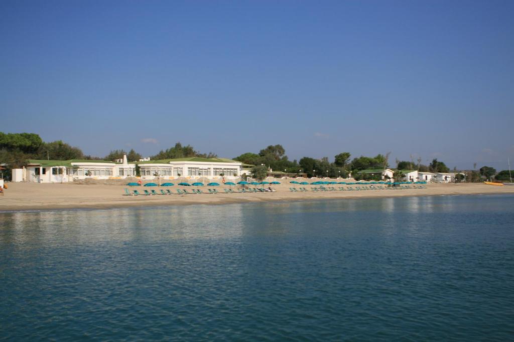 hotel club poseidon con spiaggia privata stalettì calabria sul mare