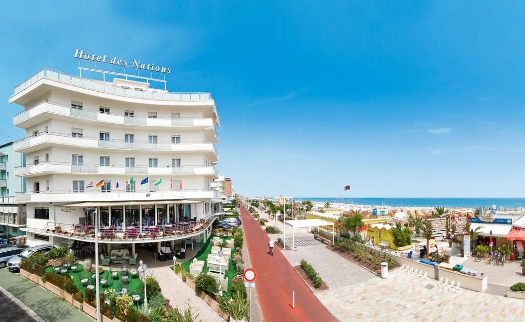 hotel des nations vintage hotel sul mare riccione sulla spiaggia vista mare