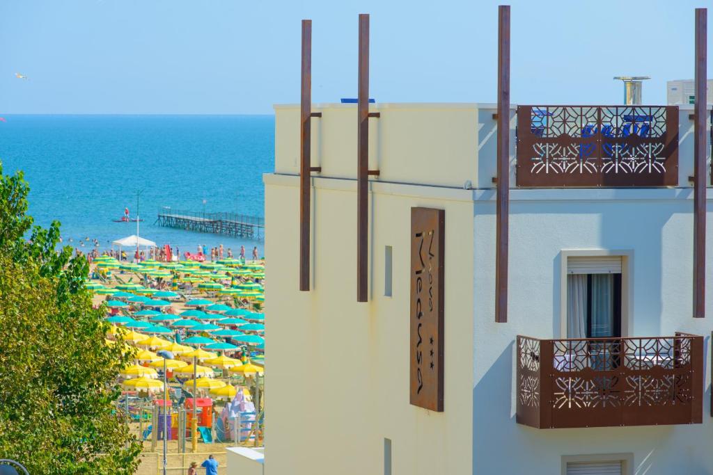 hotel nuova medusa rimini sul mare spiaggia privata rivazzurra emilia-romagna vista mare