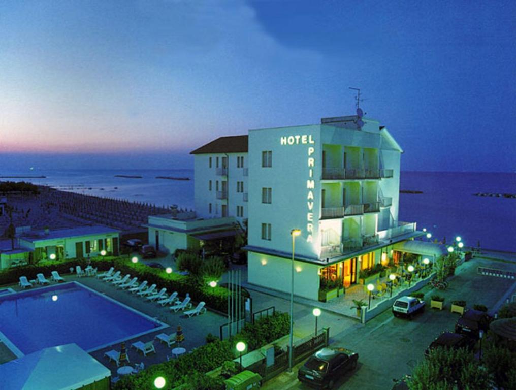 hotel primavera sul mare spiaggia privata lido di savio emilia-romagna vista mare