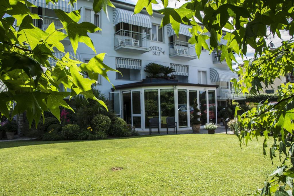hotel riviera blu con spiaggia privata tirrenia toscana sul mare
