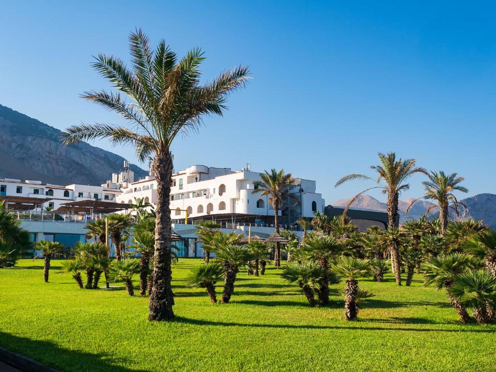 Saracen Sands Hotel & Congress Centre - Palermo sul mare spiaggia privata Isola delle Femmine Sicilia vista mare